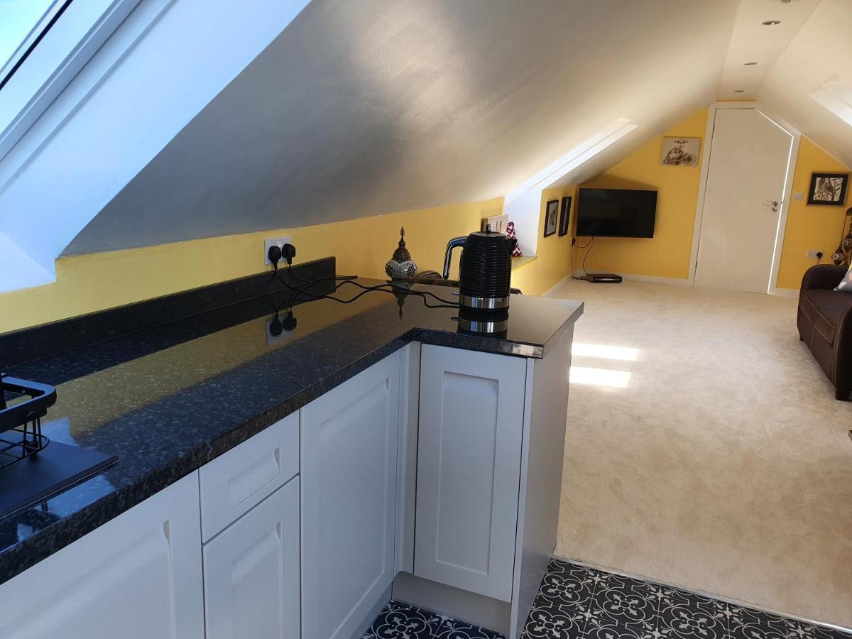 Lochview Apartment Swannay Екстериор снимка